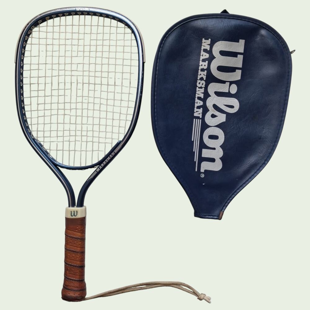 Vintage Wilson Marksman CO85 Racquetball Racquet 3 7/8 Grip w/ Case